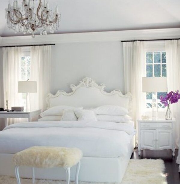 white romantic cosy bedroom design