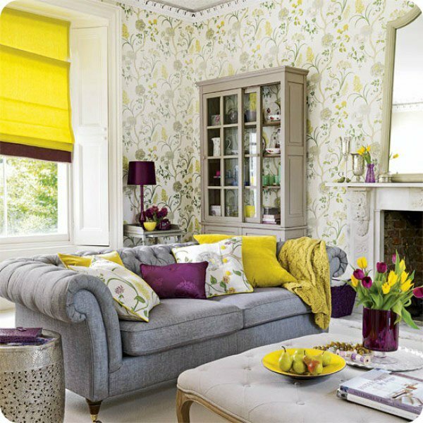 yellow and gray combinate living room