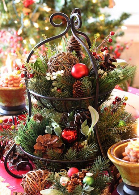 creative christmas centerpiece design