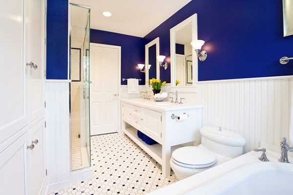 Blue and White Bathroom Decoration 16