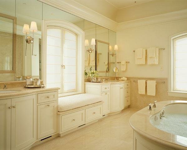 Cream & Gold Color Combinations for Bathrooms 21